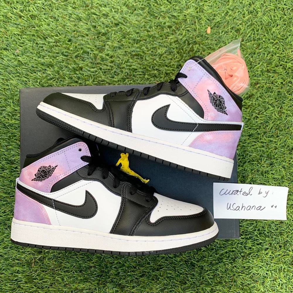 Nike Air Jordan 1 mid GS black white purple shoes - Picture 1 of 4